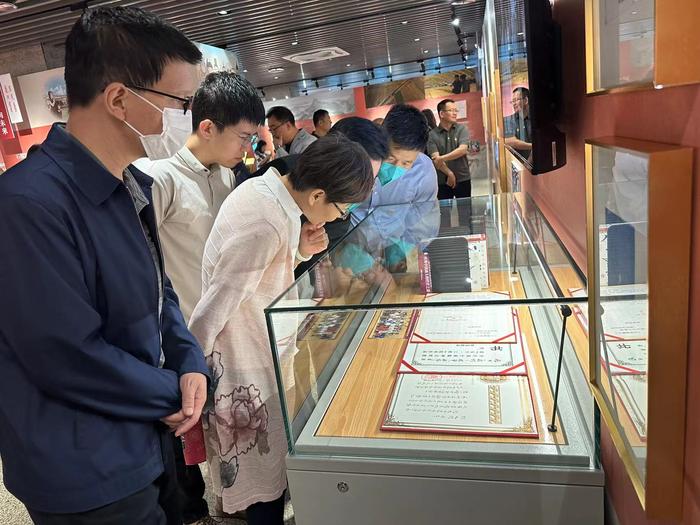 fa4d82c6180c4b74c1f400142b5a782 fa4d82c6180c4b74c1f400142b5a782