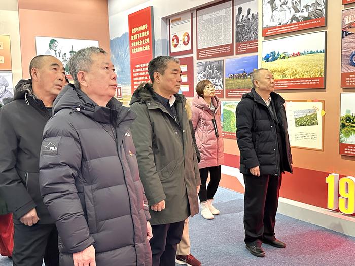 c43dfe96972cd8cb61c32b298d9a348