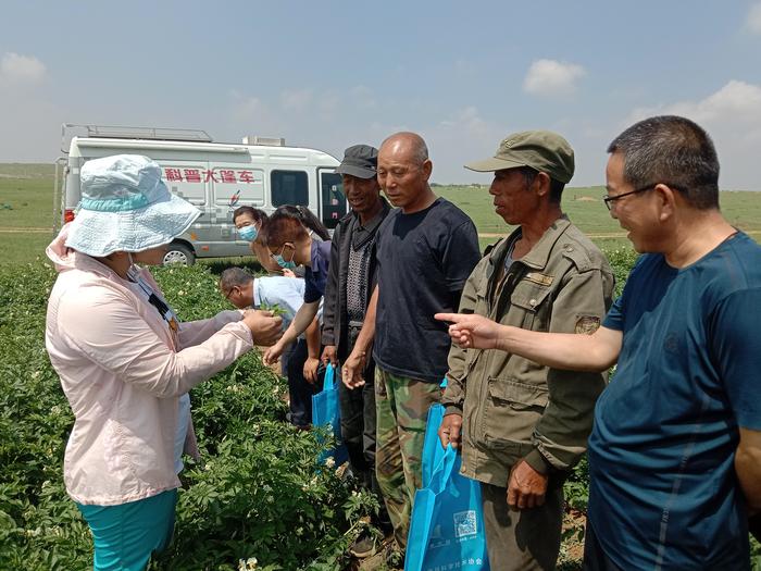 ce08a2aeb691c6fa601b5ebd09f24f4 ce08a2aeb691c6fa601b5ebd09f24f4