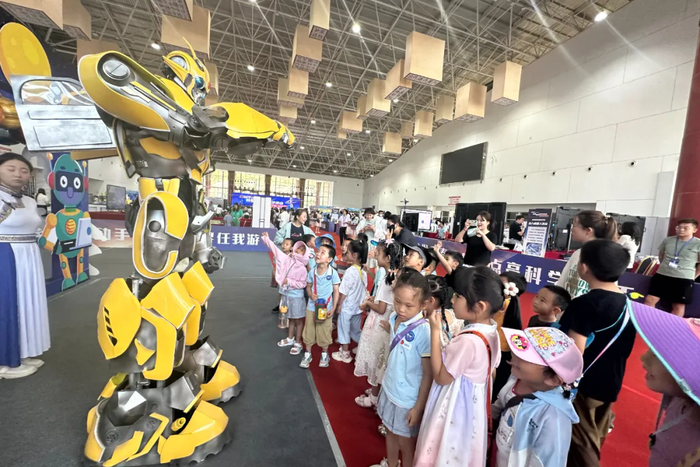 e8ceb70a98c6d3cccfe13a38d55382b e8ceb70a98c6d3cccfe13a38d55382b